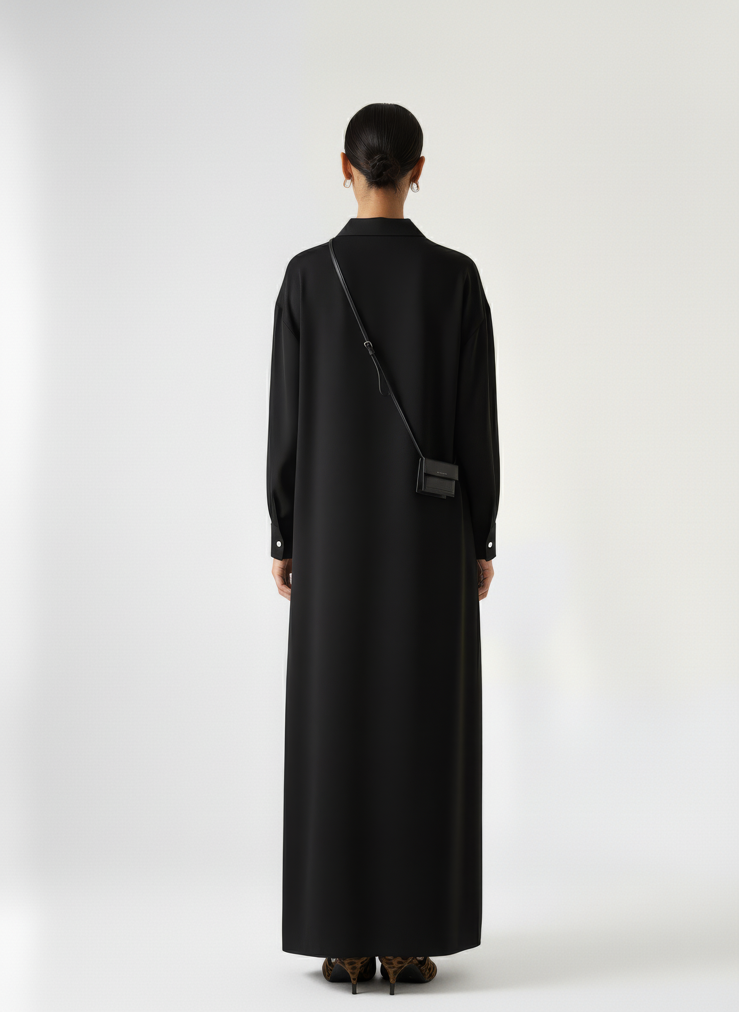 Sharp Collar Maxi Dress