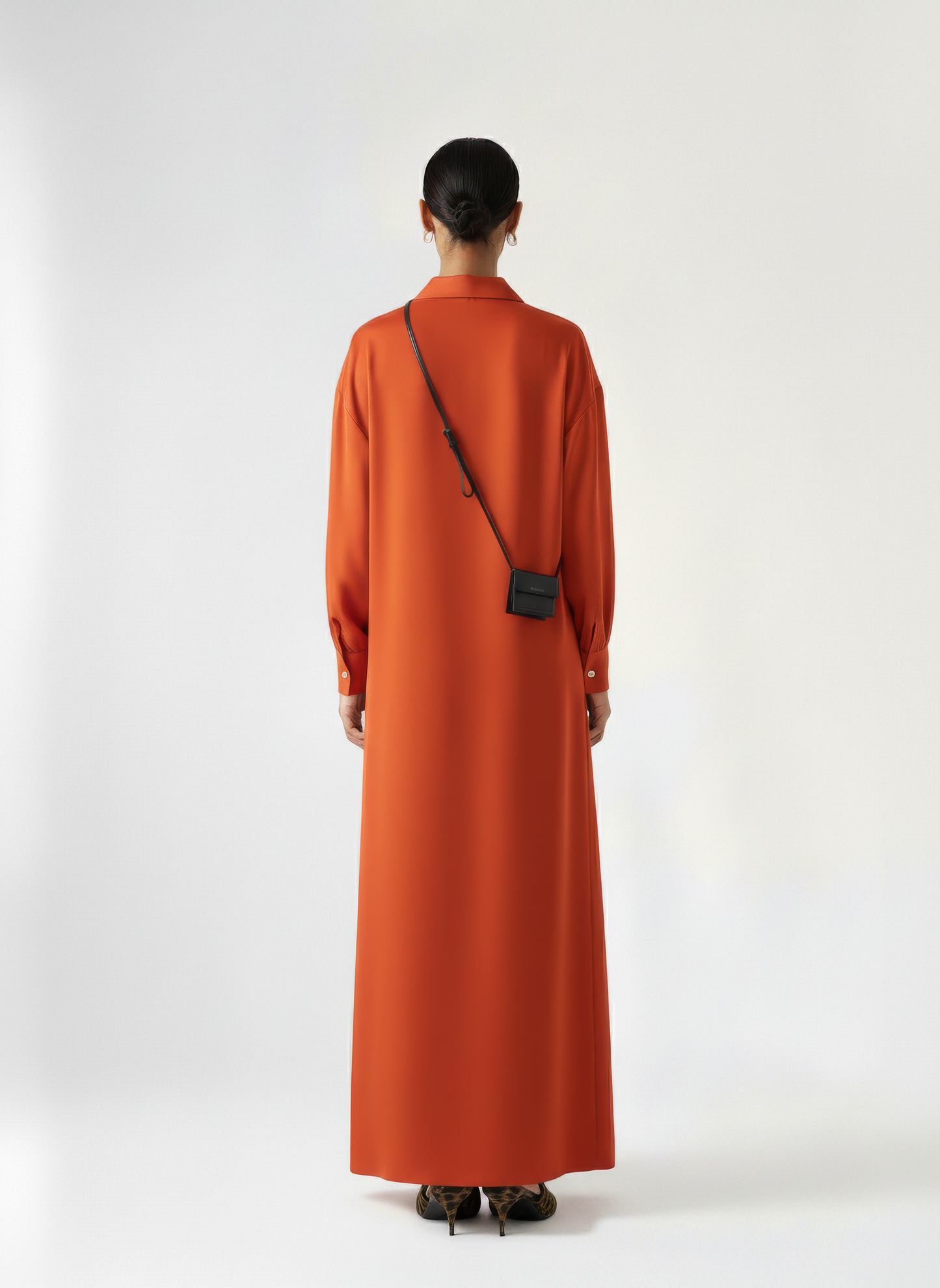 Sharp Collar Maxi Dress