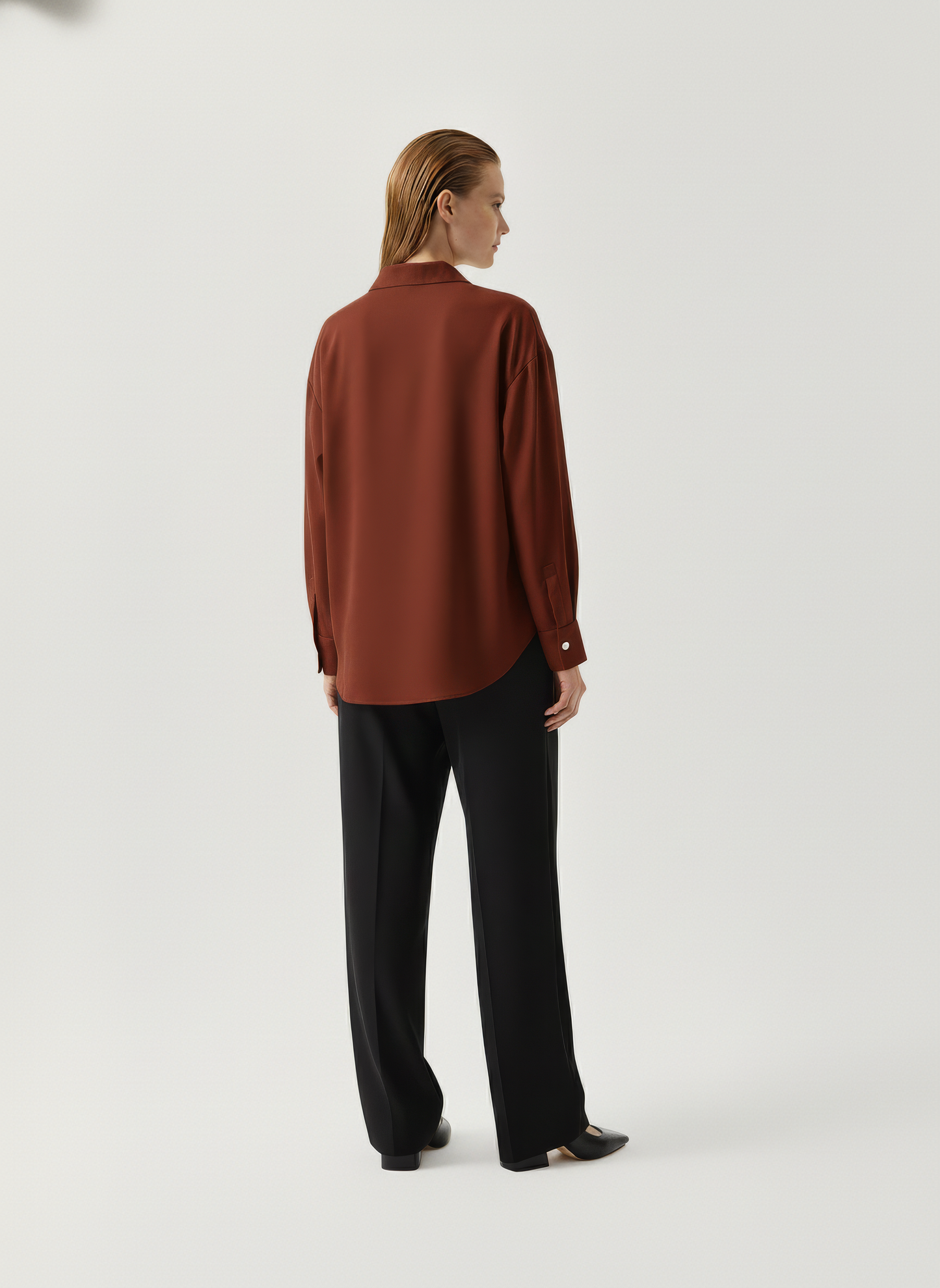 Sharp Collar Top