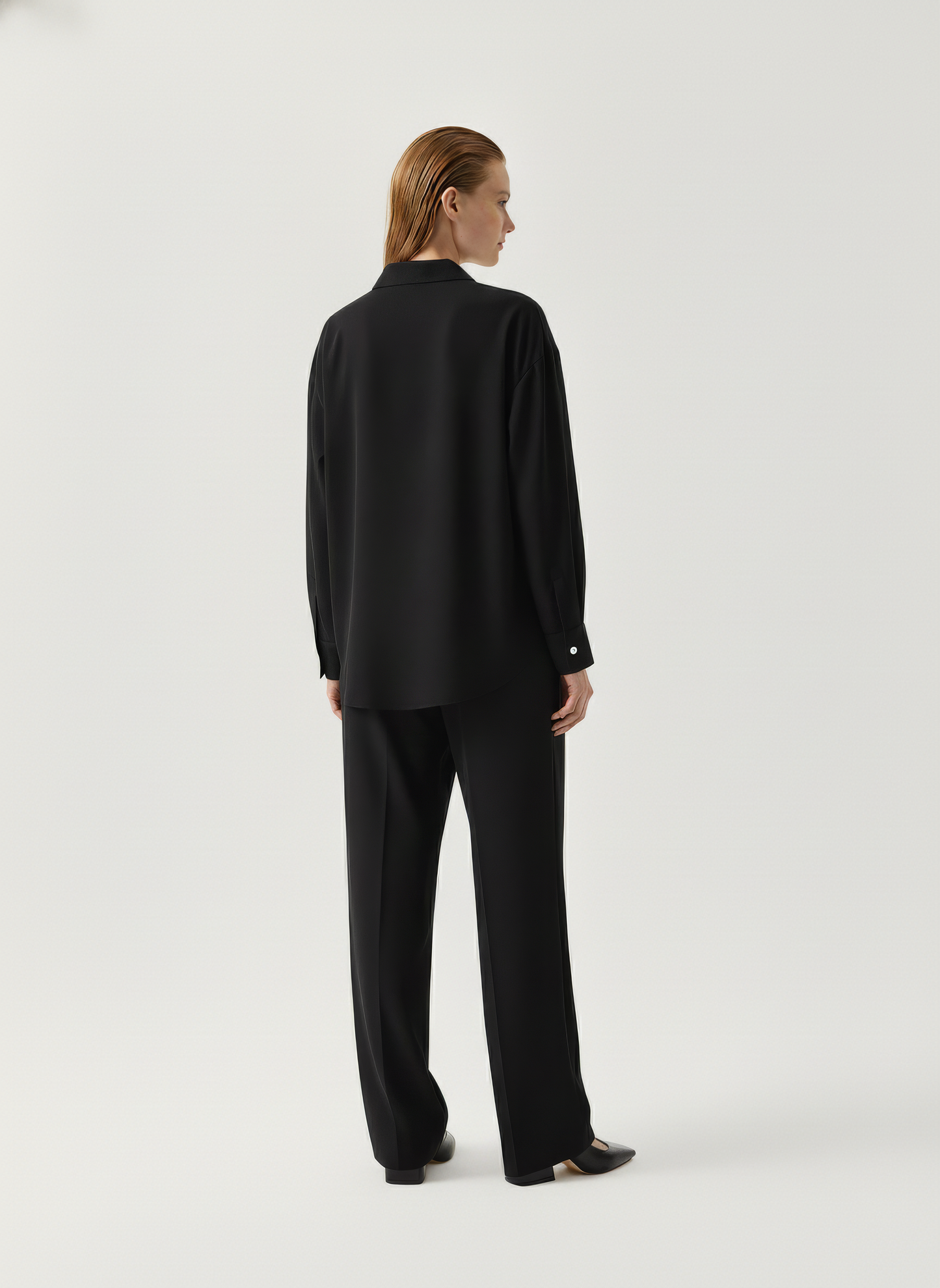 Sharp Collar Top