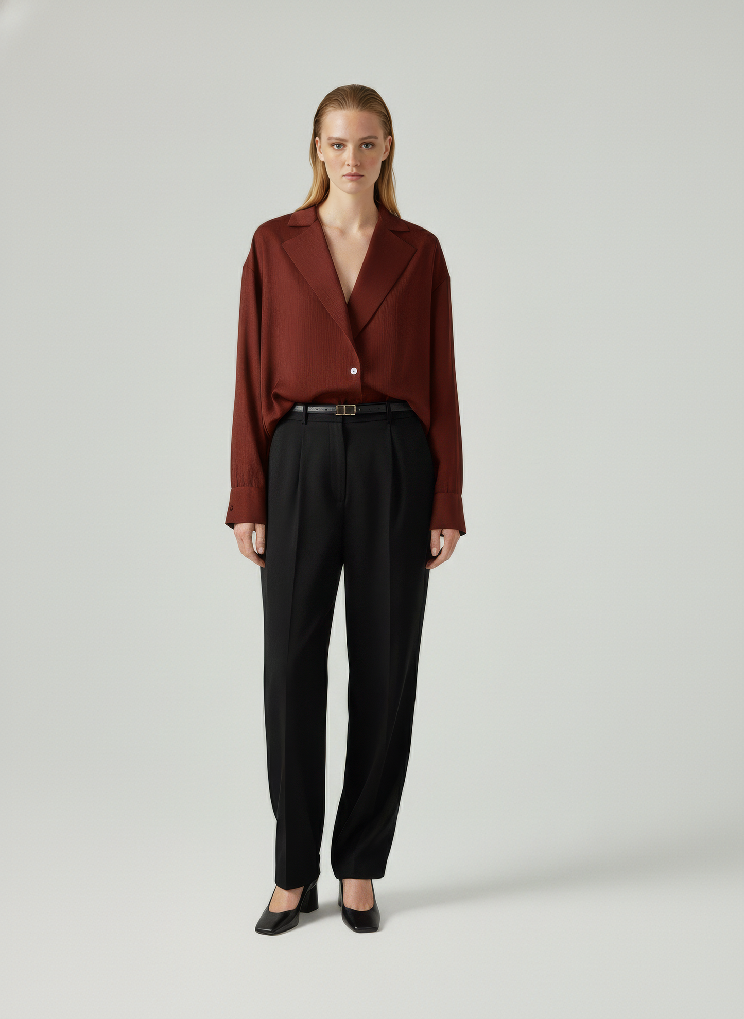 Sharp Collar Top