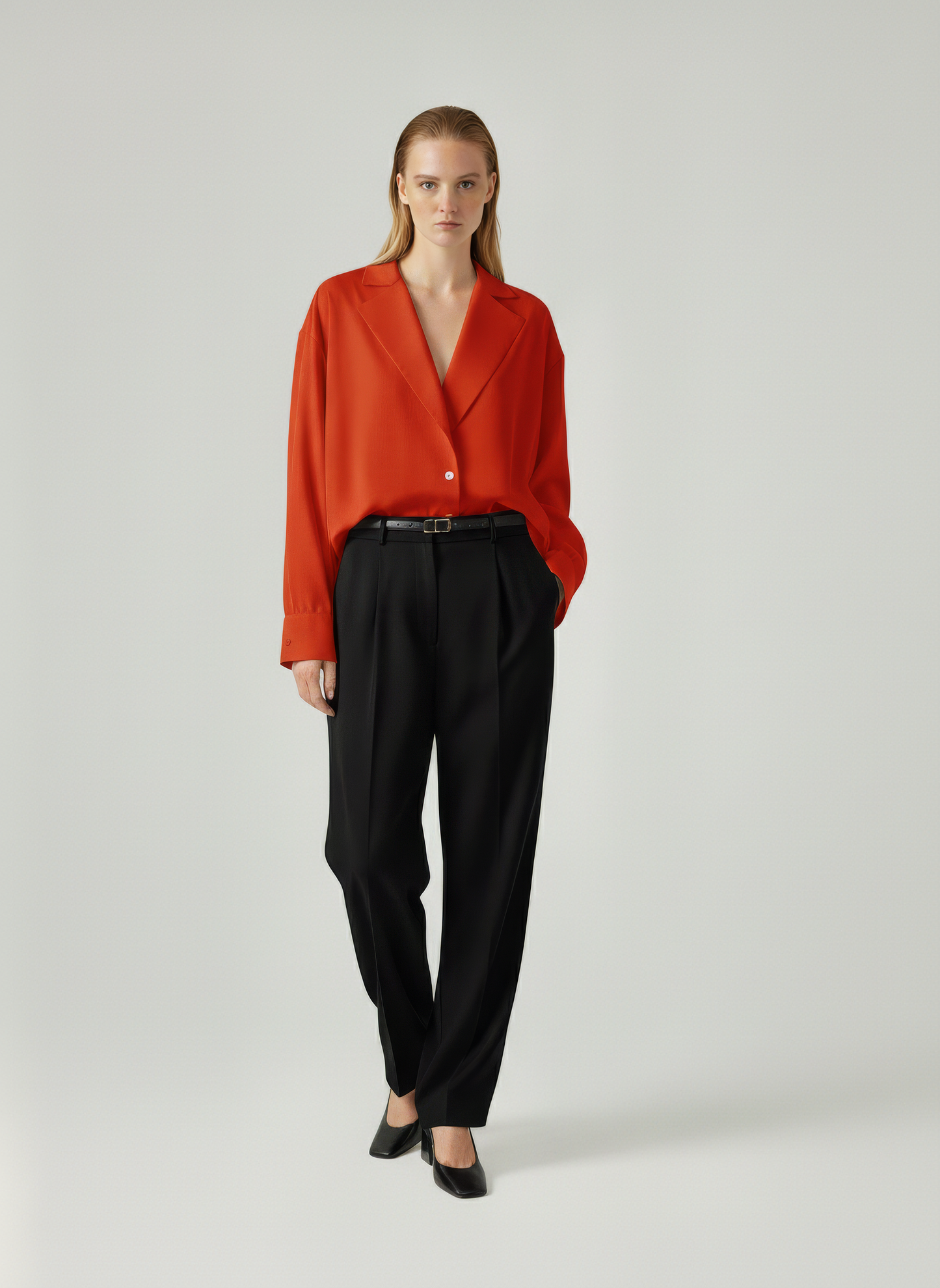 Sharp Collar Top